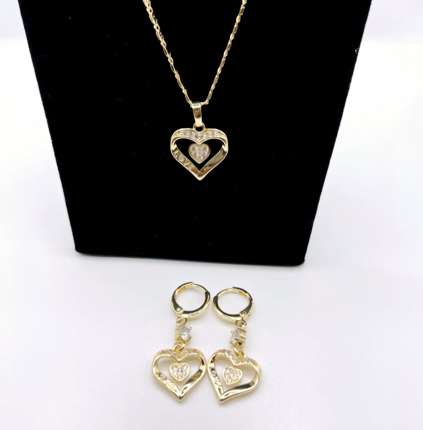 Ensemble Boucles d’oreilles et chaînette Sweetheart